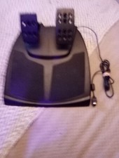 Logitech MOMO Racing Force pedali solo da utilizzare con il volante