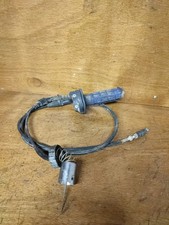 Pentola e cavi acceleratore