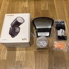 GODOX V1 Pro-S flash speedlite