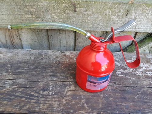 Bidone olio pompa 500cc rosso