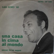 CLAUDIO VILLA - Una casa in