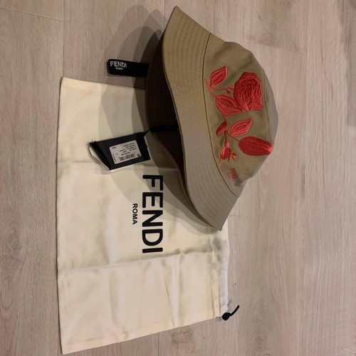 Cappello secchiello usato - cappello,