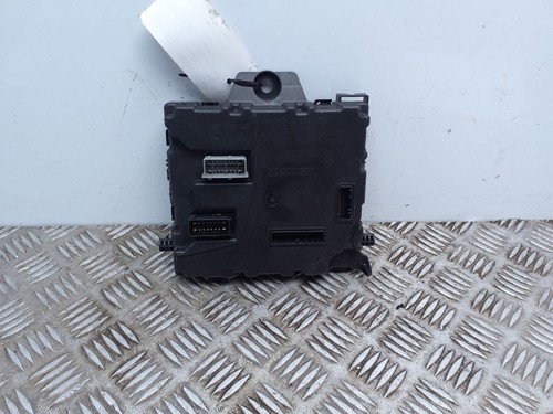 Renault kangoo ecu 237104627r - renault,