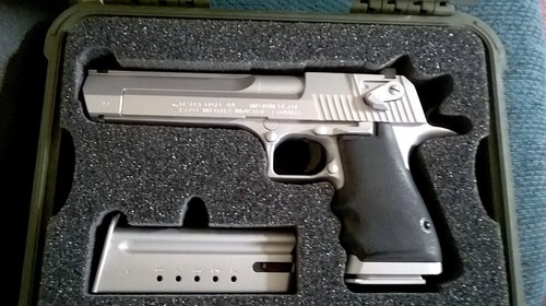 Nuova schiuma per - , pistola