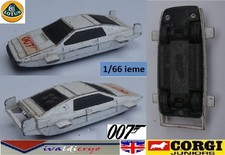 Lotus esprit amphibie james
