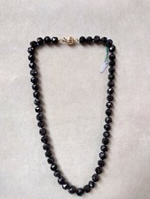 Collana con  sfere di granato