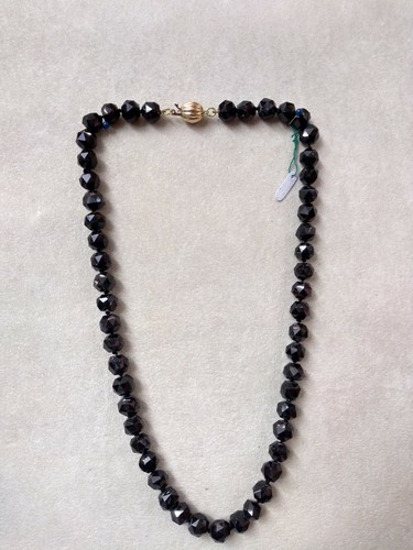 Collana con sfere - , di