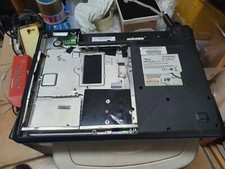 SCOCCHE BASE SCHEDA MADRE E TASTIERA NOTEBOOK AMILO Pa 1510