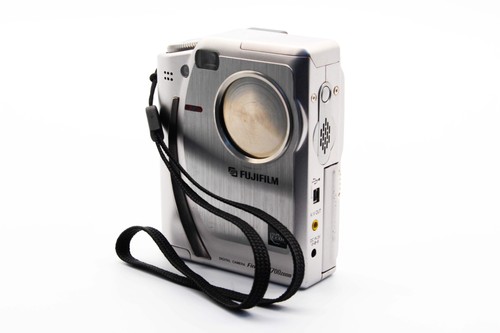 Fujifilm finepix 4700 zoom - finepix,