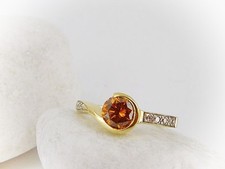Anello con brillanti in oro