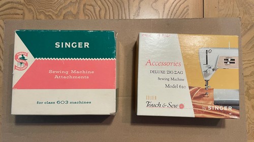 Two singer vintage boxes with - vintage,