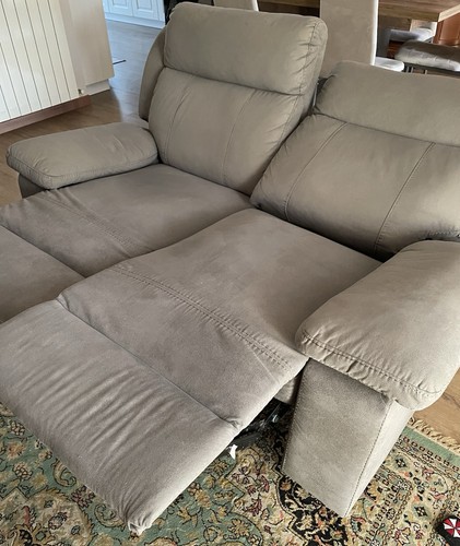 Divani posti con recliner - a,