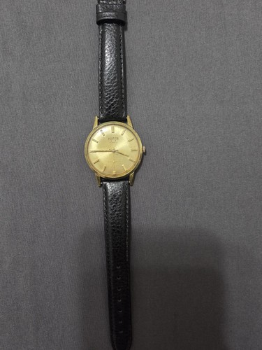 Orologio meccanico svizzero