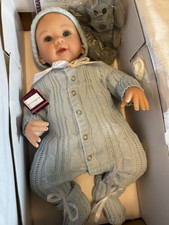 Aiden Baby Boy bambola sherry