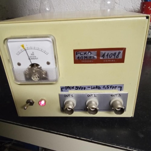 Oscillatore termostatato - oscillatore,