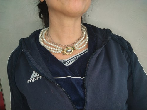 Collana fili perle con - a,