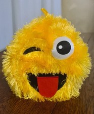 Simpatico peluche a forma di