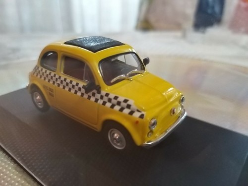 Fiat 500 gialla c taxi - 500,