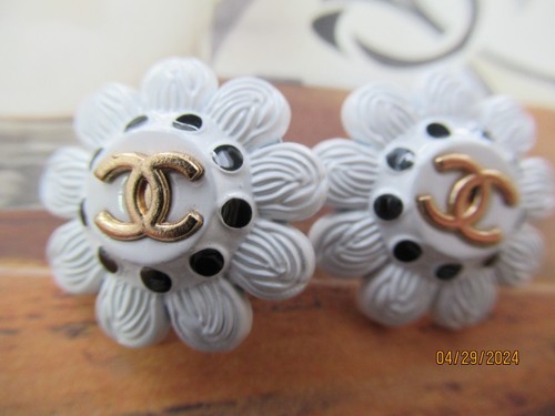Chanel buttons 22mm - chanel, 2