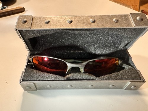 Rare oakley titanium frame - rare,