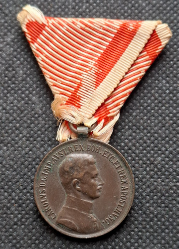 Medaglia bronzo al valore - al,