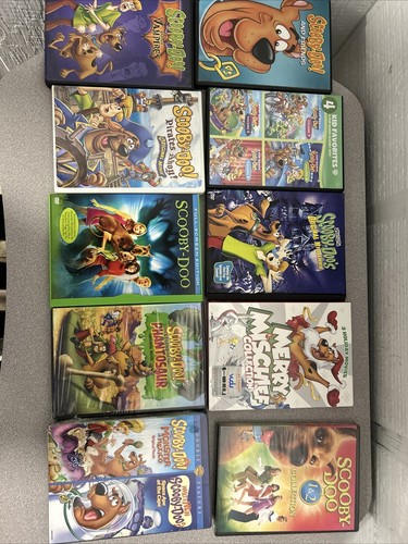 Lot scooby doo dvds - scooby,