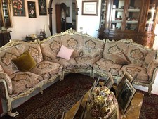 ELEGANTE DIVANO ANGOLARE E POLTRONA IN STILE BAROCCO