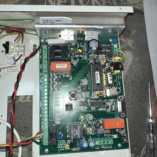 Centrale allarme c16 - centrale, amc