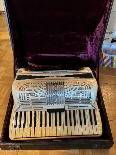 Fisarmonica vintage