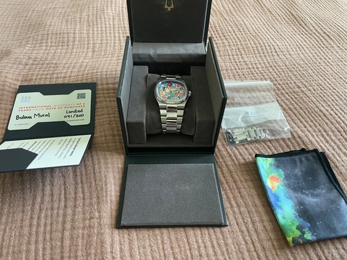 Bulova super seville mural - super,