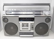 Aiwa TPR-968H Boombox stereo radio cassette recorder vu meter ghettobox radio