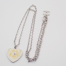 Collana CHANEL CC Logo Cuore