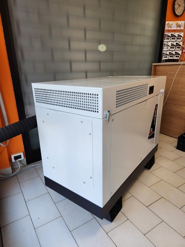 Gruppo elettrogeno fourgroup - gruppo,