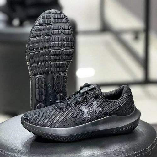 Under armour charged surge - under, 4