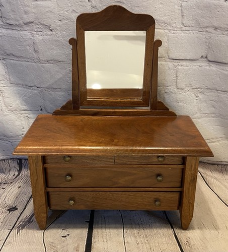 Comò bambola vintage con