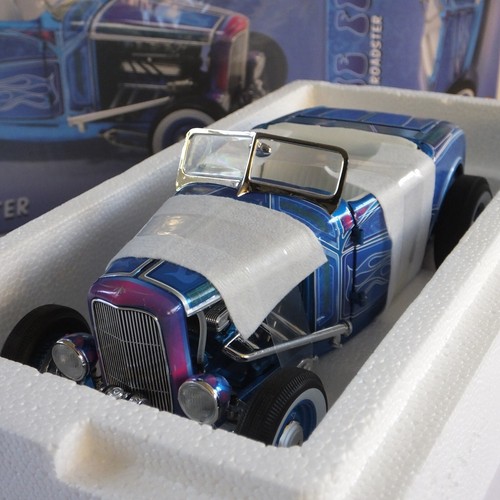 Acme 32 ford - 1/18,