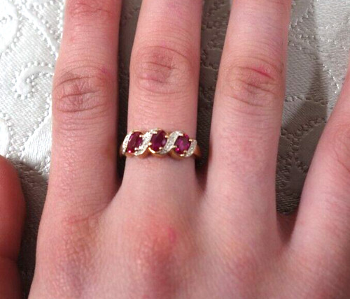 Anello oro 3 pietre - oro, kt