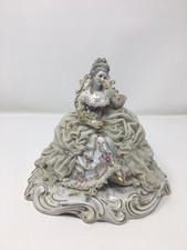Statua Dama Capodimonte