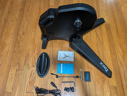 Tacx flux smart trainer - tacx,