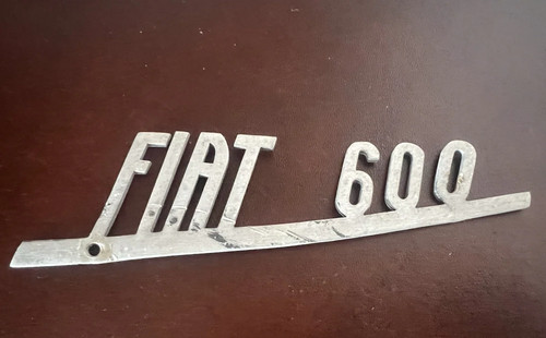 Stemma fiat 600 auto - fiat, emblema