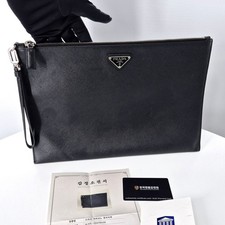 Prada Pochette noire en cuir
