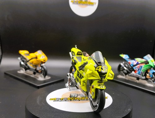 Rossi fatto mano moto - rossi, a