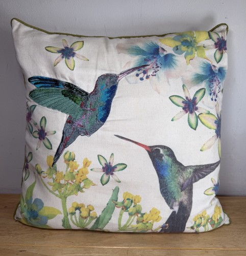 Cuscino semi ricamato colibrì