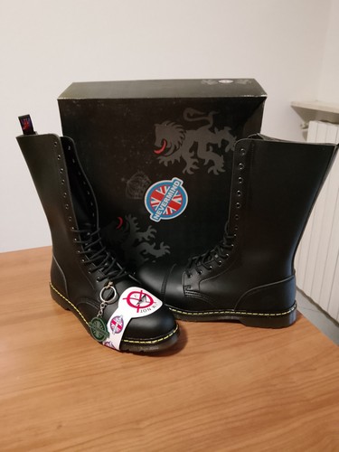 Anfibi boots nevermind never - anfibi,