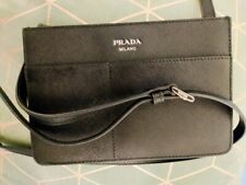 Borsa Prada con tracolla, con custodia, dust bag, pelle saffian, scontrino.