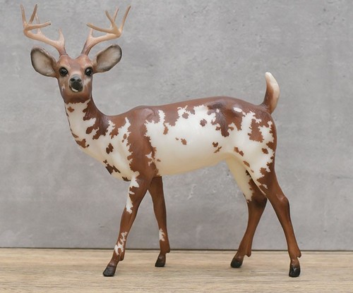 Breyer garret piebald deer - breyer,