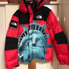 Piumino Supreme x The North