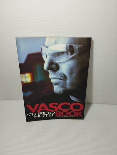 Libro stupido hotel - libro, vasco