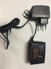 BLACK+DECKER CARICABATTERIE PER ASPIRAPOLVERE E BATTERIE 36V BL20362