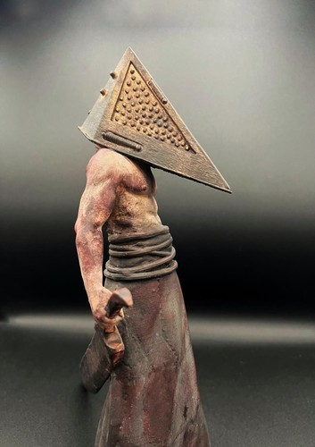 Statua pyramid head stampata - head,,